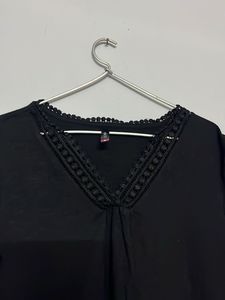 Black Sleeveless Top