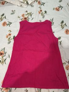 Pink Sleeveless Tunic Top