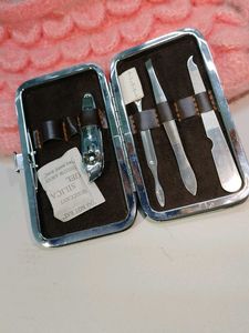 Manicure Pedicure Kit