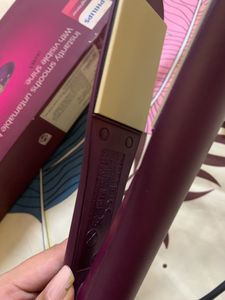Philips Kerashine  BHS738-00STRAIGTHENER TITAN