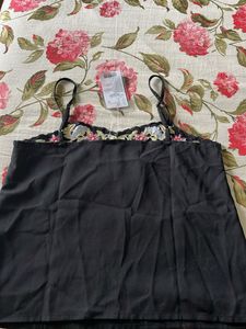New With Tags Top From Dressberry