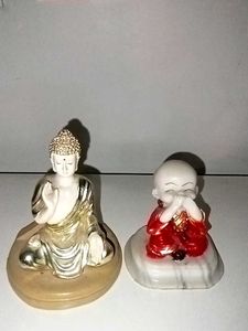 Set Of 2 Showpiece