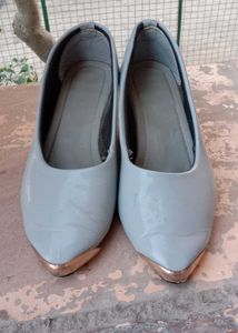 Ballies Heels