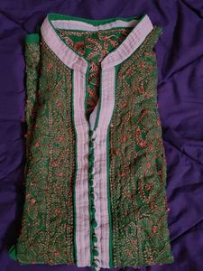 Lucknow Chikankari Handwork Embroidery Short Kurta