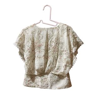 Floral Print Top with Lace Trim