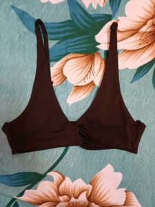 Shein Adjustable Spaghetti Strap Twisted Front Top