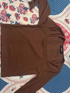 brown crop top