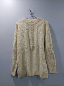 🇨🇳 Uniqlo Imported New Off-White Sweater ❗️❗️