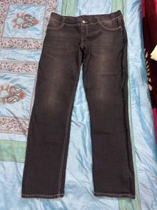 PICK ANY JEANS FOR 250/-