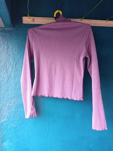 🆕 Turtle Neck Top 💜 NewWithout Tag