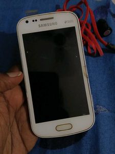 Samsung J7