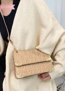 Quilt Khaki Sling Bag