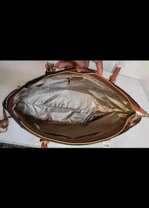 Micheal Kors Handbags