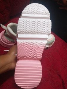 Sports Shoes
