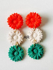 Tricolour Floral Dangle