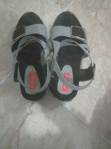 Sandal