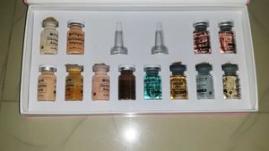 Stayve Dermawhite Ampoule Serum &amp; Foundation Set