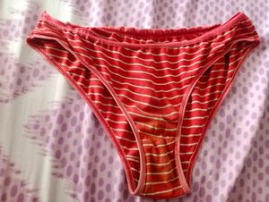 2 Pairs of Women&#39;s Panties