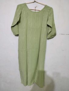 Green Embroidered Kurta