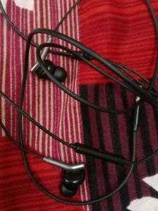 Wired Earphone