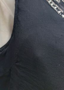 SEXY&#39; BLACK Embellished TOP
