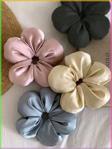 Floral Flower Scrunchies 🌸💕