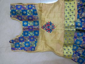 Pavadai, Shirt