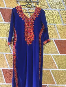 Elegant Blue Embroidered Kurta