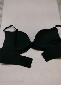 Black Bra - Comfortable &amp; Stylish