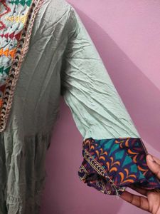 Xxl Embroidered Green Kurta