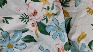 Floral Design Double Bedsheet With Pillow Covers