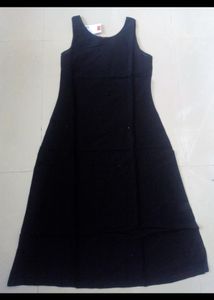 Sleeveless Black Dress