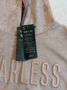 Sweatshirt With Long Sleeves And  Hood