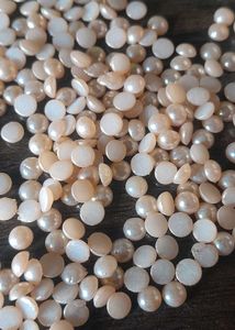 Peach Round Stones Freebie Stone🎁