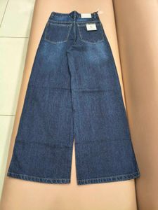 Wide leg jeans