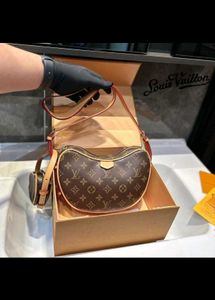 Louis Vuitton Slingbags
