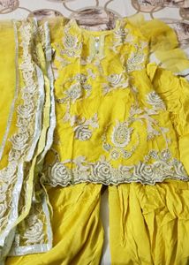 Patiyala Suit  Women Best For Haldi