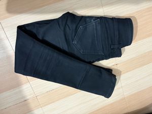 Black Jeans