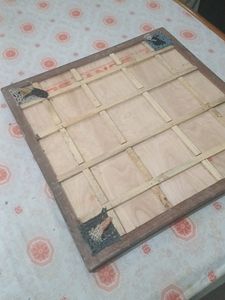 carrom board