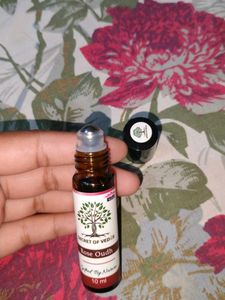 Premium Quality Roll On Attar: Rose Oudh