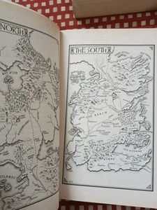 🏰🐲👑 Game of Thrones Book Set