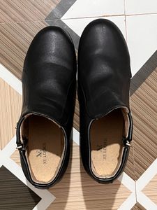 Women Black Ankle Length Boots