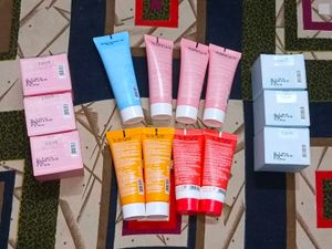 Dot &amp; Key Skincare Set