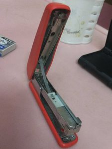 STAPLER, MOBILE HOLDER 🌟