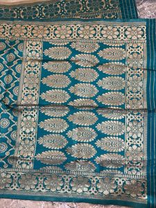Elegant Teal Banarasi dupatta