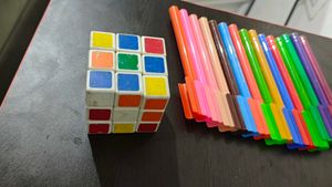 Rubic Cube & Sketch Pens