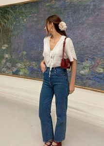 Straight Fit Blue Jeans –
