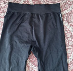 Hrx Women Stretchable Black Tights