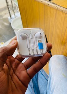 Buy Fast Apple Lighting Earphone