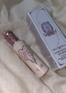 FLOWER KNOWS CONCEALER